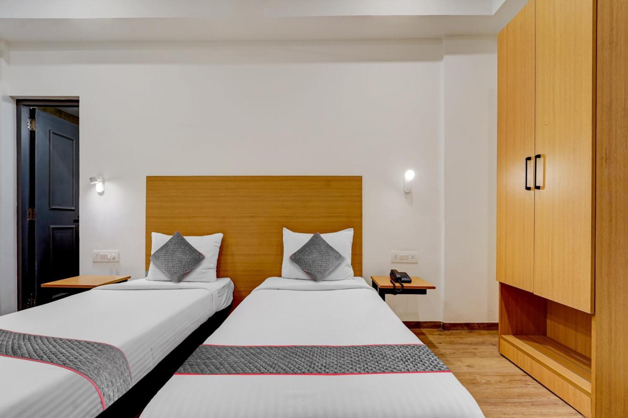 Super Townhouse Four Season Coimbatore Exterior foto